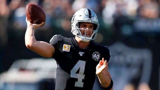 Derek Carr Could Break An Unfortunate NFL Quarterback Record Soon