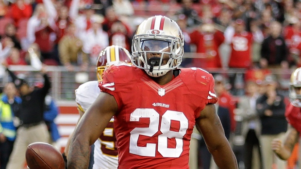 Carlos Hyde to miss finale for 49ers with knee injury