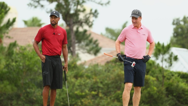 Tiger Woods Peyton Manning Beat Phil Mickelson Tom Brady In Thrilling Charity Match Tsn Ca