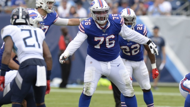 Daryl Williams follows Matt Milano's lead, re-signs with Bills