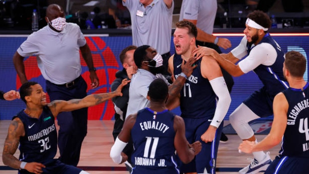 Dallas Mavericks celebrate