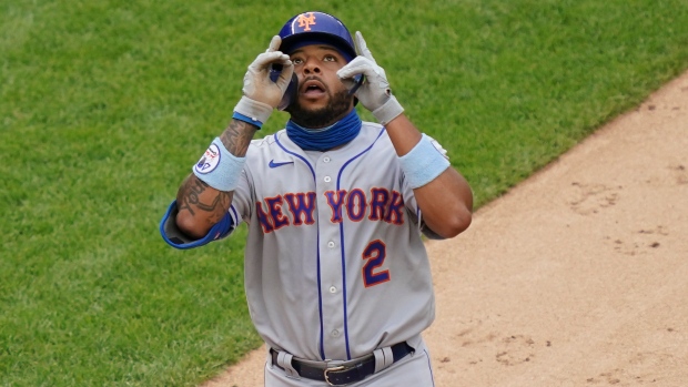 Red Sox trade rumors: Boston among teams interested in Mets first baseman  Dominic Smith (report) 