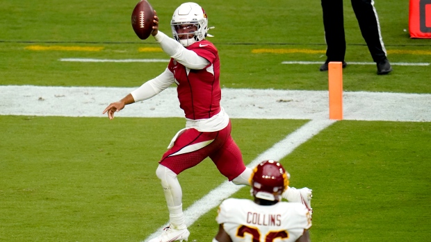 LOOK: AZ Cardinals QB Kyler Murray throws out 1st pitch for DBacks