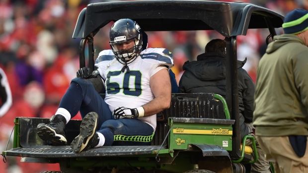 Seahawks rule out centre Unger, tight end Helfet doubtful for Eagles game 