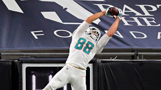 Southern grad Mike Gesicki placed on Dolphins' COVID list