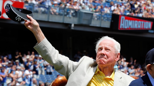 Baseball Hall of Famer Whitey Ford dead at 91
