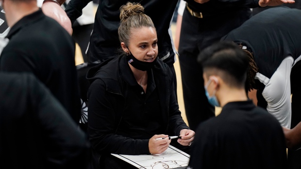 San Antonio Spurs Becky Hammon First Woman To Direct Nba Team Tsn Ca