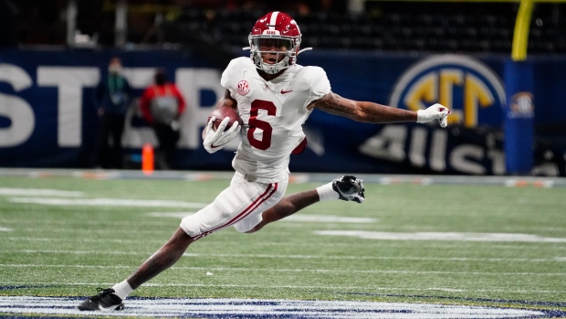 DeVonta Smith Scouting Report - The Sports Wave