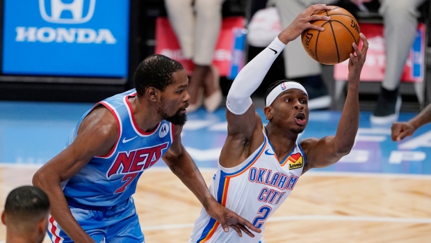 Durant scores 32, leads Thunder to rout of Wizards