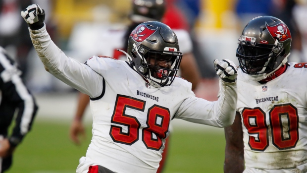 Bucs: Shaq Barrett hints at Tampa return on Tom Brady's instagram