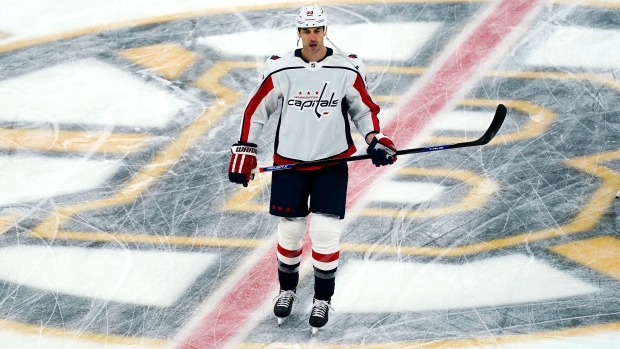 Zdeno Chara will wear number 33 with the Capitals