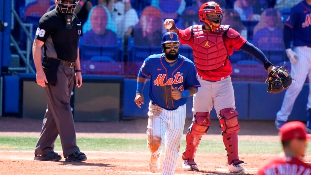 New York Yankees Anthony Rizzo sits out with sore lower back - TSN.ca