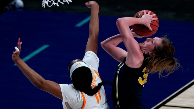 Michigan center Izabel Varejao