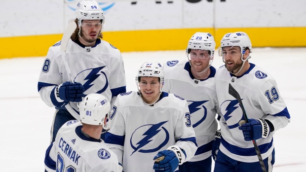 Andrei Vasilevskiy, Yanni Gourde lead Tampa Bay Lightning past New