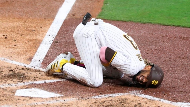 San Diego Padres star Fernando Tatis Jr. leaves game with injury - TSN.ca