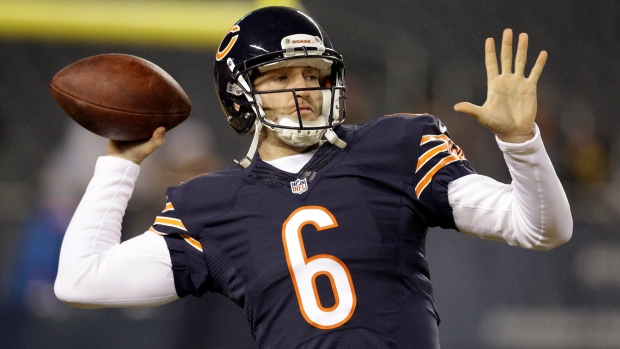 Jay Cutler responds to report that most Bears players no longer