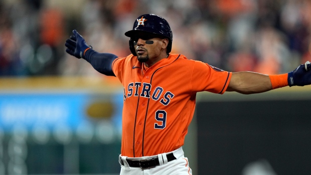 Garcia's pinch hit lifts Astros over Angels 5-4 in 10