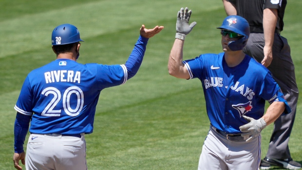 Randal Grichuk drives in 5, Toronto Blue Jays beat Oakland A's 10-4 for  series split 