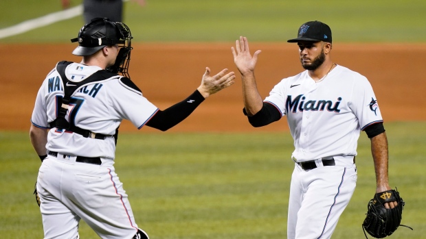 Duvall hits another 3-run HR, Marlins hold off Dodgers 3-2