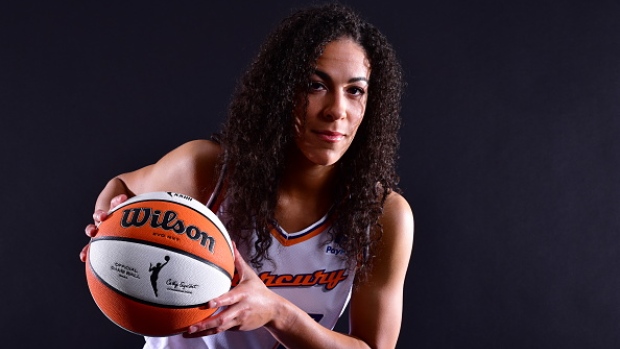 Kia Nurse Makes Mercury Debut Against Lynx Fellow Canadians Natalie