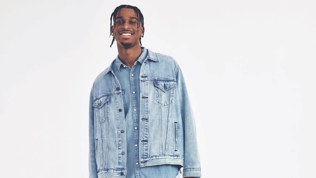 Who said skinny jeans are dead ? - Shai Gilgeous-Alexander