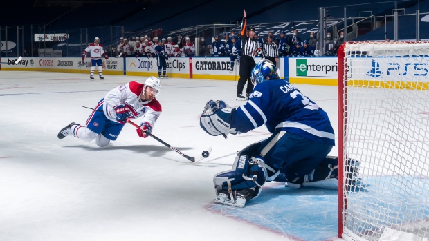 Paul Byron breaks late tie, Canadiens beat Maple Leafs 4-2