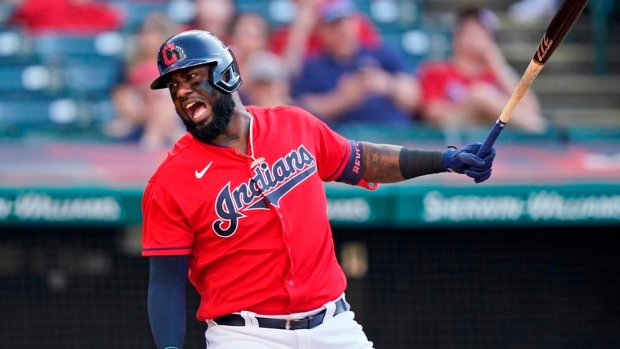 Indians 4, Royals 2: Franmil Reyes' 3-run homer, Mike Clevinger's