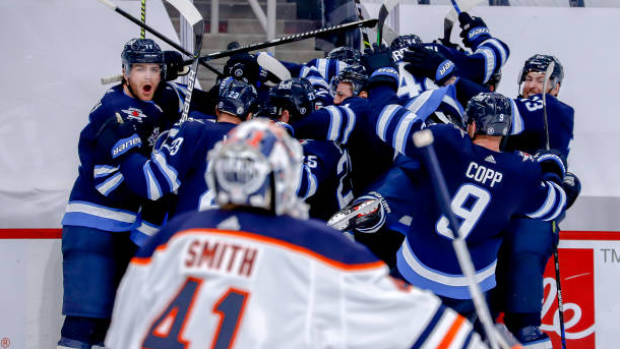 Jets' Connor scores OT winner to send Predators to 5th straight