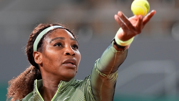 Wimbledon organizers 'happy' with court conditions as Serena