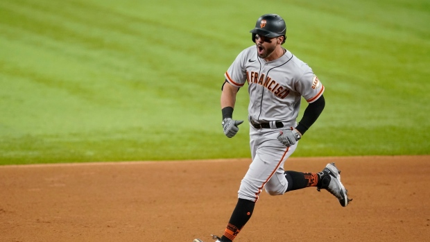 Brandon Crawford and Mike Tauchman power SF Giants past Rangers