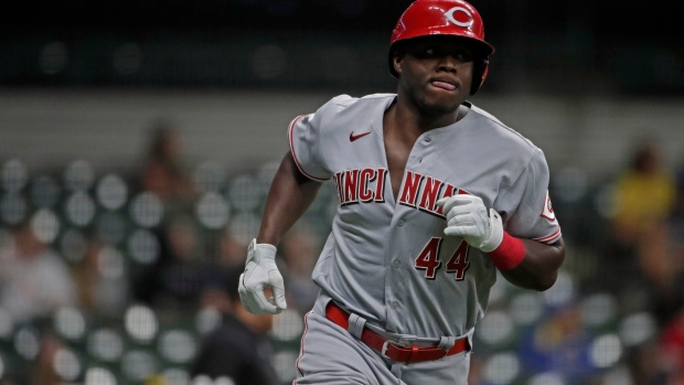 Aristides Aquino appreciates the support of his Cincinnati Reds