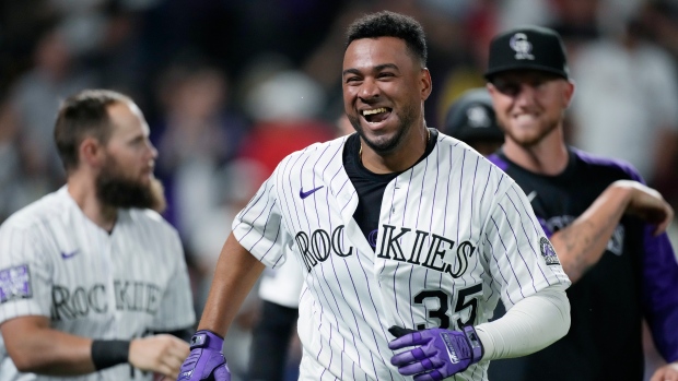 Video: Nolan Arenado leads bench-clearing brawl, Rockies beat