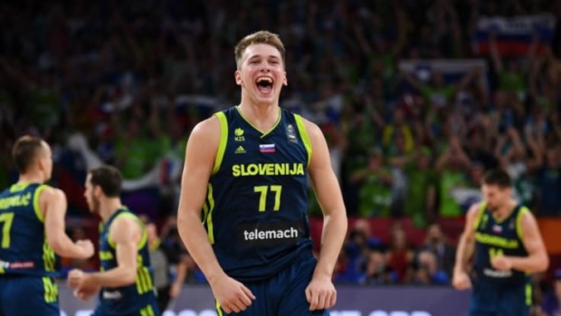 Luka Doncic forced to wear Australian Boomers jersey after losing bet