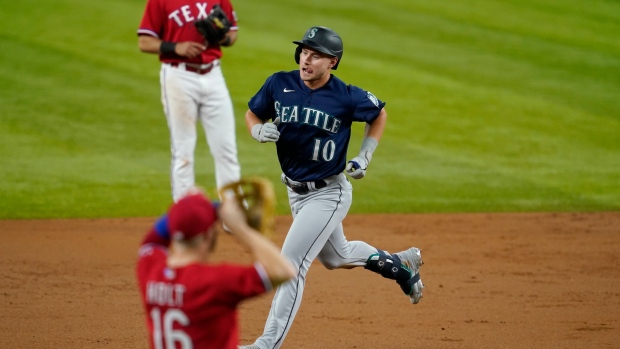 Mariners rookie Jarred Kelenic homers in second career game