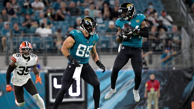 Jacksonville Jaguars release QB-turned-TE Tim Tebow