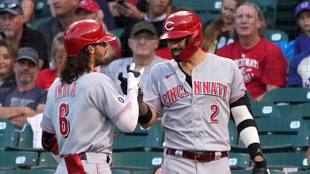 Tyler Naquin's 9th inning homer propels the Reds to victory