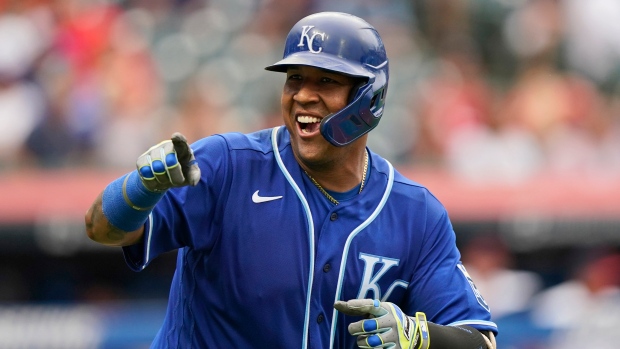 Vlad Guerrero shared fantastic throwback photos with his son ahead of the  MLB Futures Game - BarDown