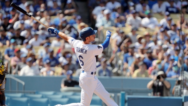 Dodgers defeat Reds behind Trea Turner's 3 hits