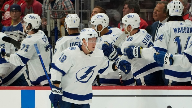 Ondrej Palat's last-minute goal gives Lightning victory in Game 3