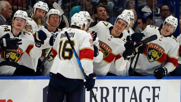 Barkov breaks tie in 3rd, Panthers defeat Lightning 4-1