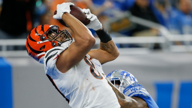 C.J. Uzomah of the Cincinnati Bengals runs the ball up the sideline