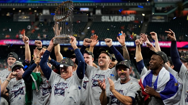 TSN on X: CHAMPIONS! 🏆 The Atlanta Braves defeat the Houston