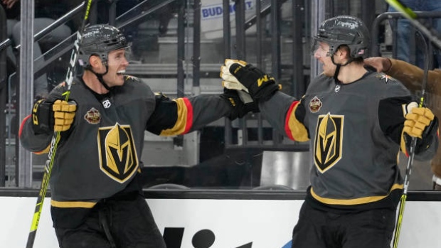 Karlsson, Smith notch goal and assist as Knights beat Oilers 4-0