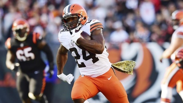 Browns still hoping to have star RB Chubb against Patriots