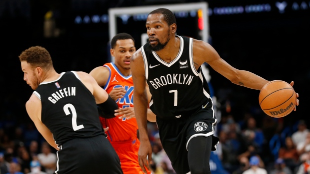 Kevin Durant scores 33 points, Nets beat Thunder 120-96