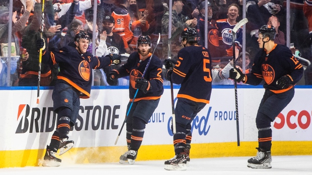 Jets shut down Oilers stars again, win Game 2 as Stastny scores in