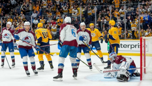 Predators celebrate goal vs. Avalanche