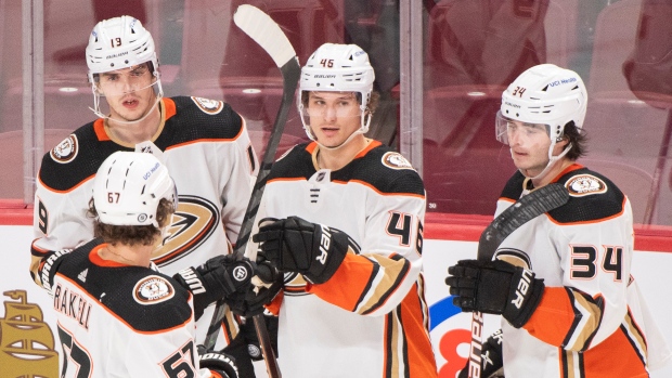 Zegras scores in OT, Ducks top Coyotes for 3rd straight win