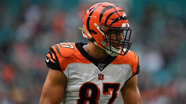 Cincinnati Bengals TE C.J. Uzomah carted off during AFC title game