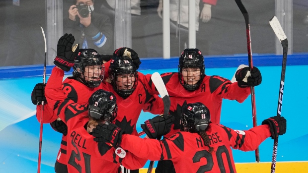 Score in gold 2025 medal hockey game